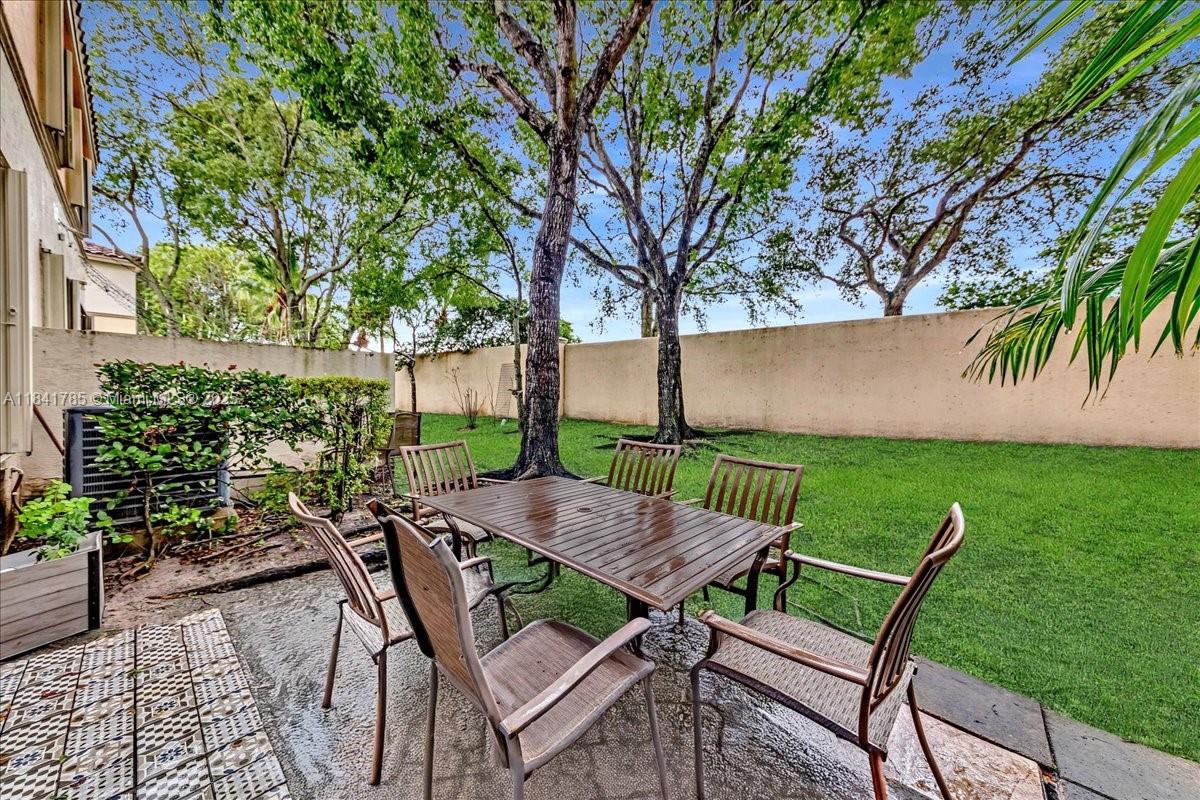 RIVIERA ISLES IV - Residential