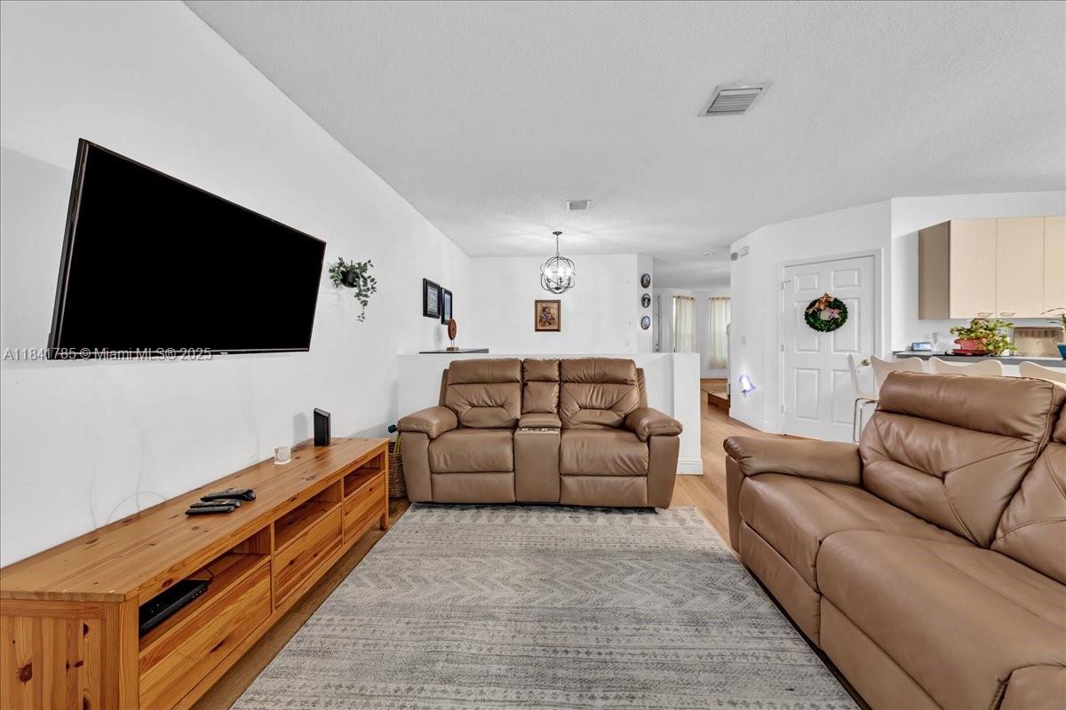 RIVIERA ISLES IV - Residential