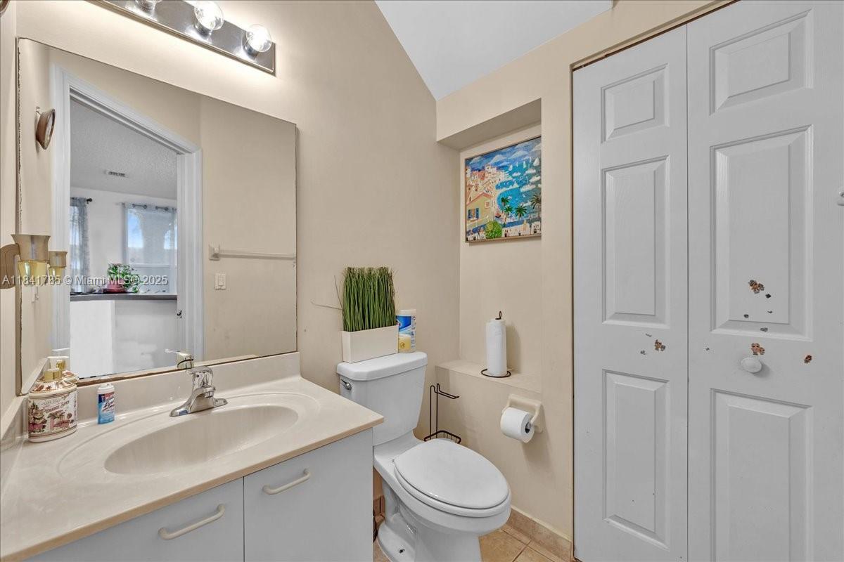 RIVIERA ISLES IV - Residential