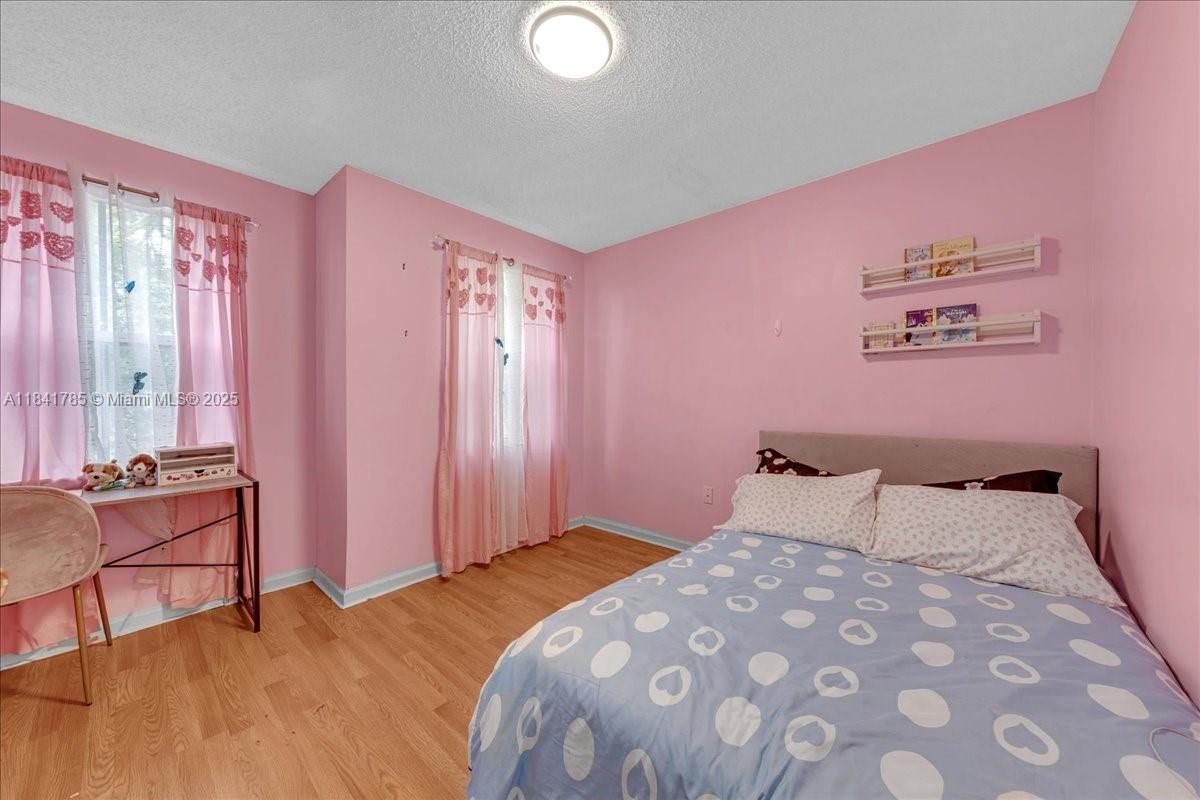 RIVIERA ISLES IV - Residential