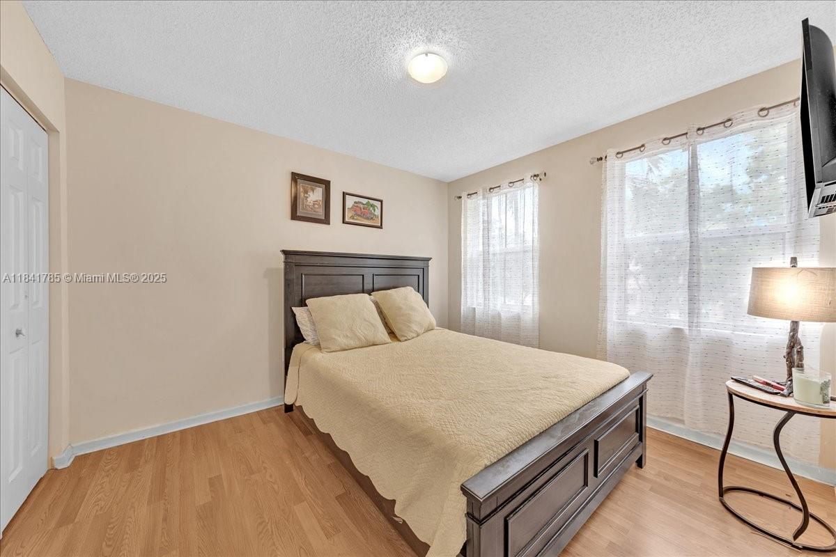 RIVIERA ISLES IV - Residential