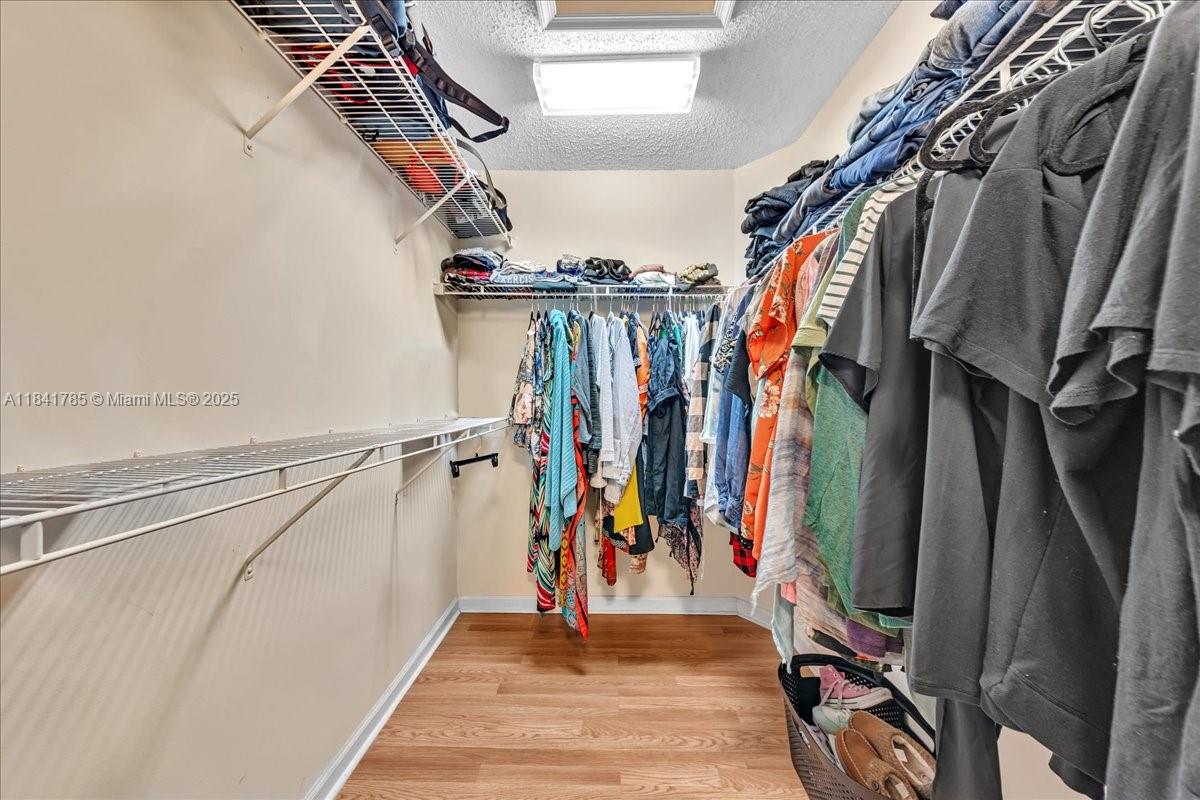 RIVIERA ISLES IV - Residential