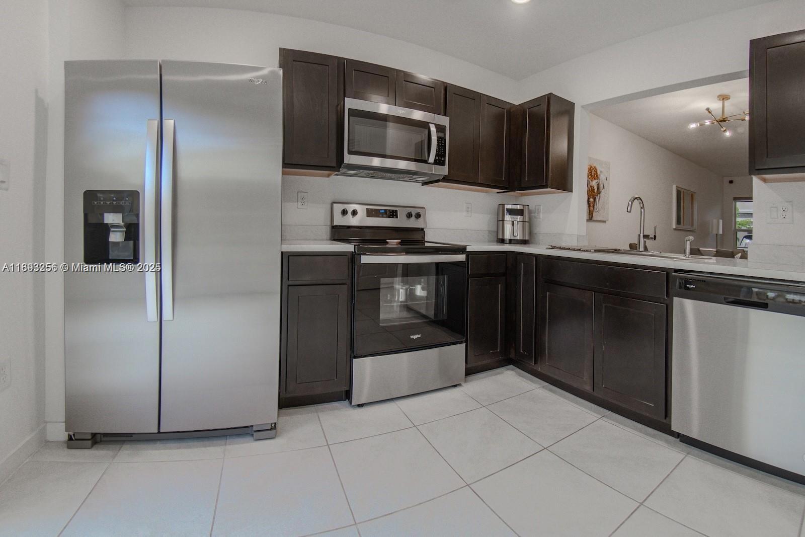 FVP SUBDIVISION - Residential Lease
