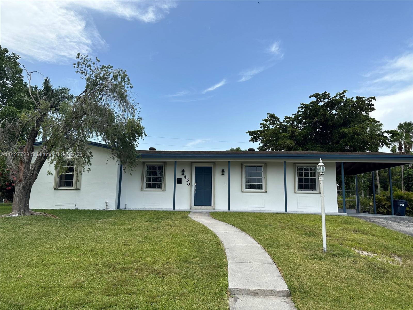 This updated split plan home in Palmetto Bay is located near excellent schools, shopping and parks. Enjoy a large corner lot with an oversized, serene backyard and plenty of space to entertain.