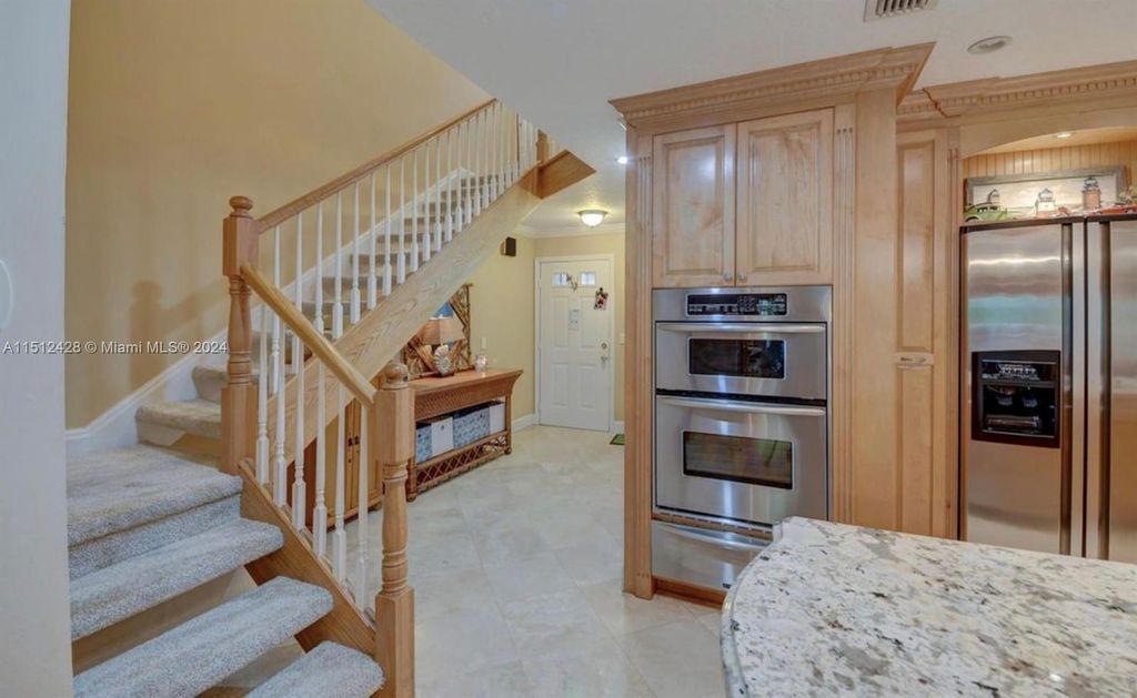 Photo of 2379 Treasure Isle Dr #25, Palm Beach Gardens, FL 33410 (MLS # A11512428)