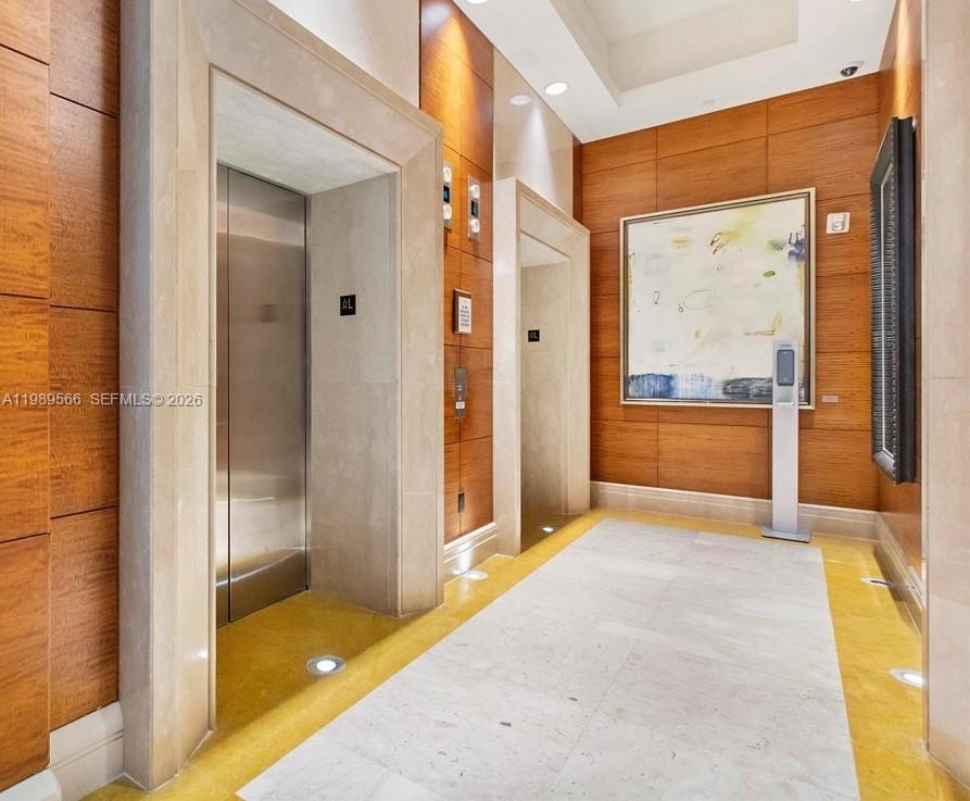 RESORT AT SINGER ISLAND H - Residential