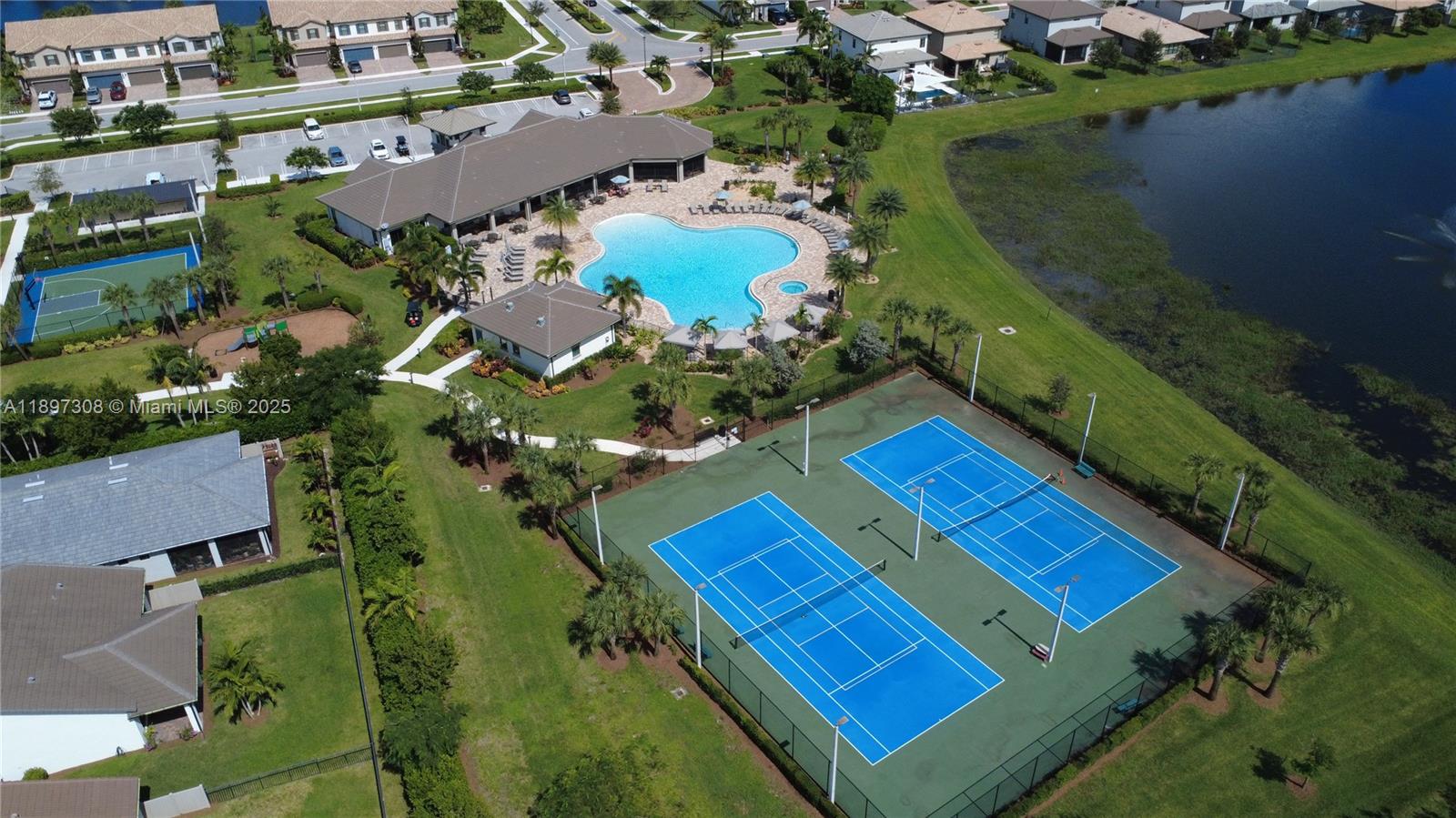 FIELDS AT GULFSTREAM POLO - Residential Lease