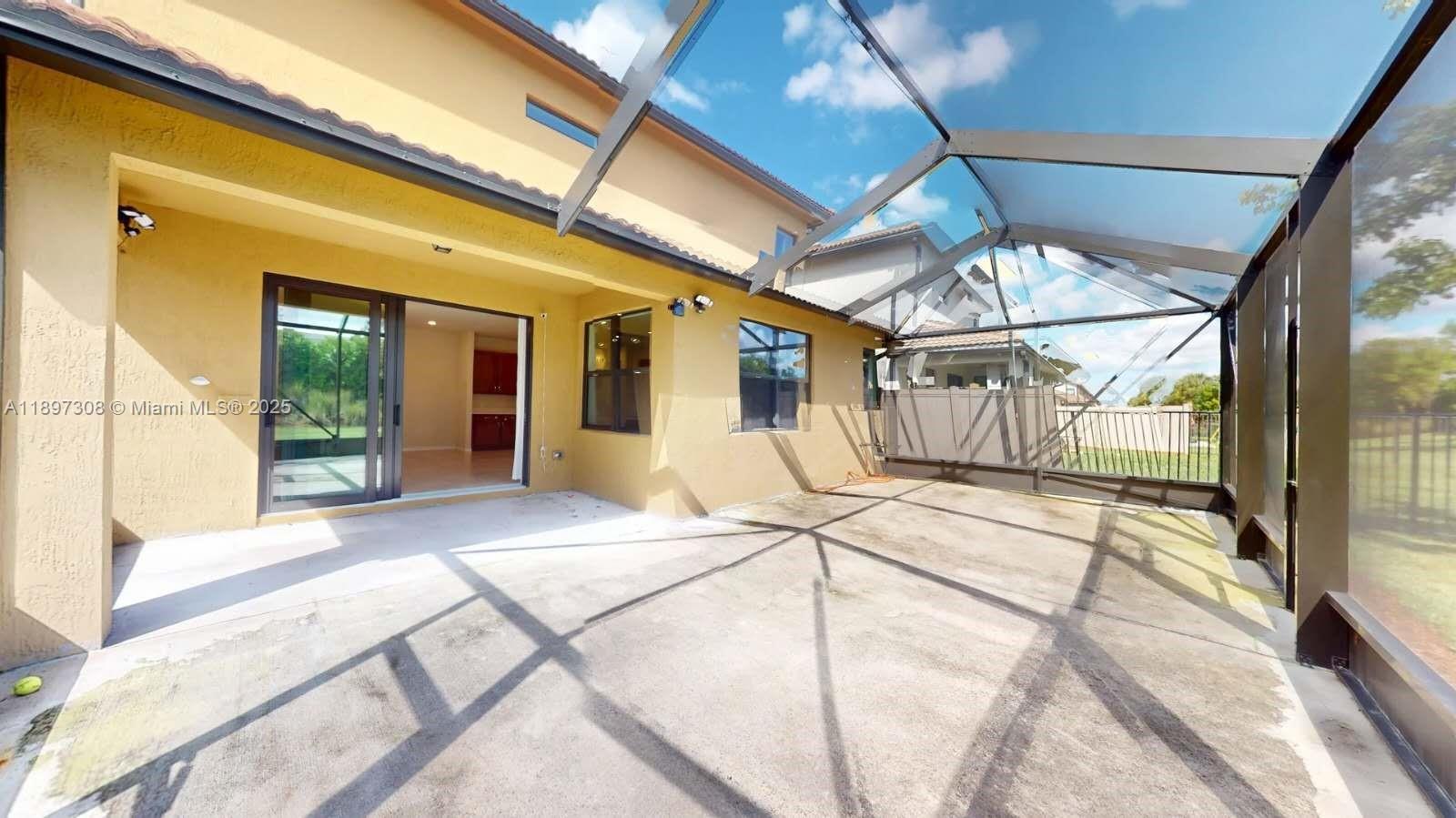 FIELDS AT GULFSTREAM POLO - Residential Lease