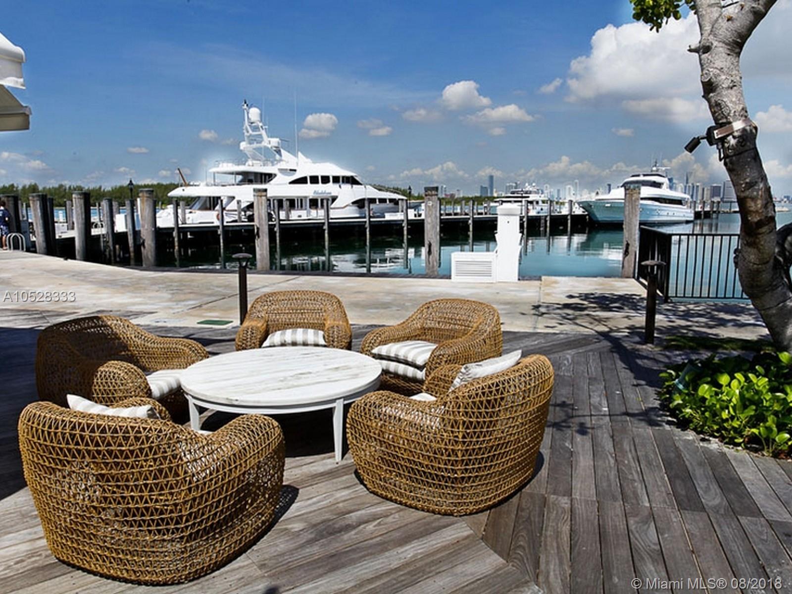 BAYVIEW AT FISHER ISL CON - Residential