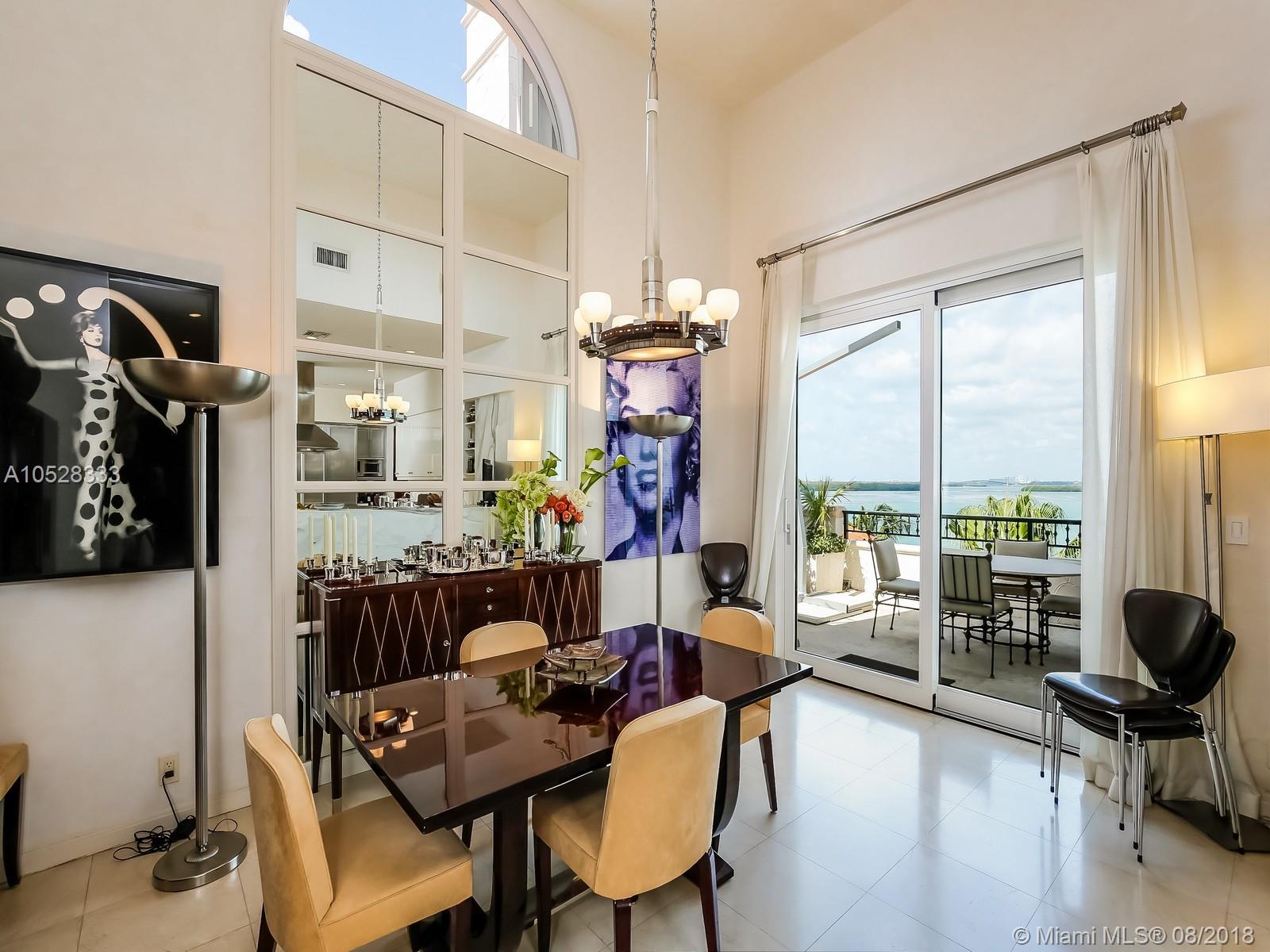 BAYVIEW AT FISHER ISL CON - Residential