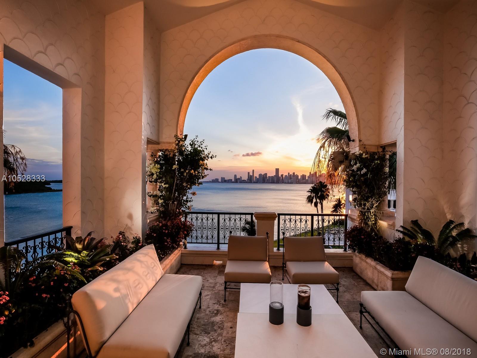 BAYVIEW AT FISHER ISL CON - Residential