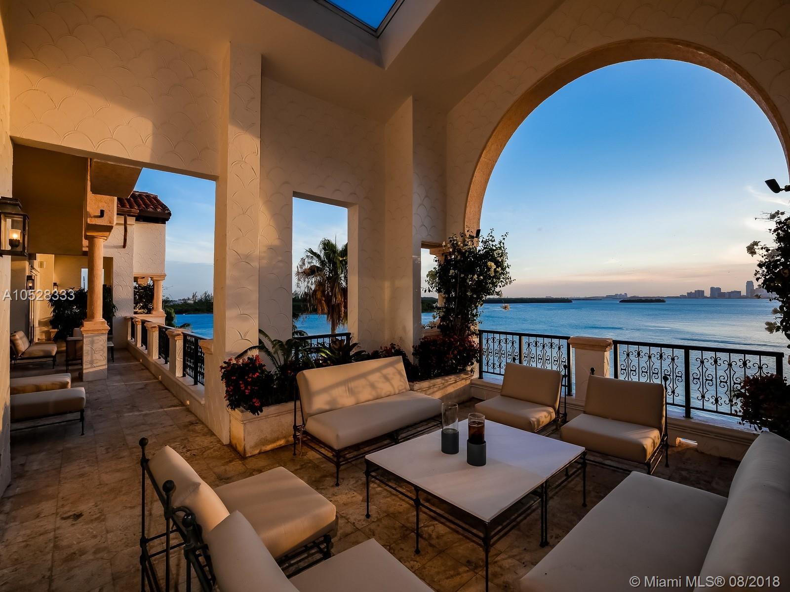 BAYVIEW AT FISHER ISL CON - Residential