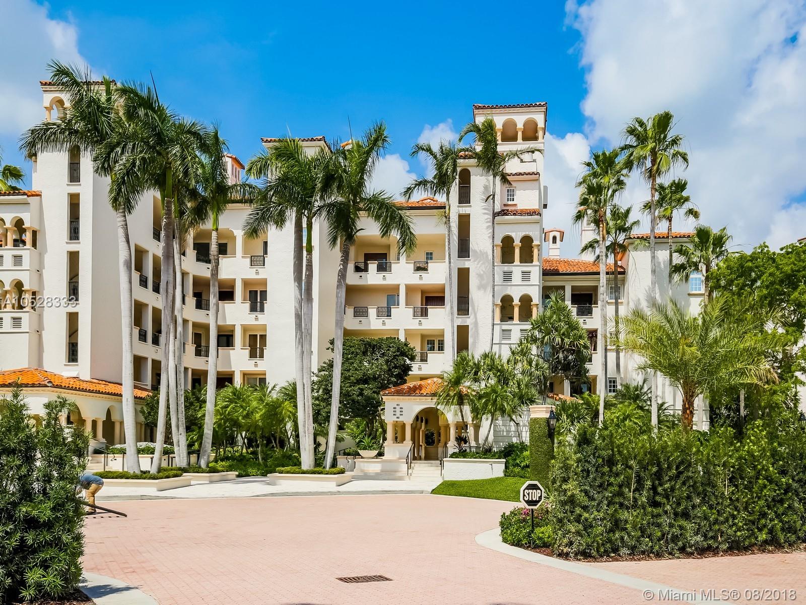 BAYVIEW AT FISHER ISL CON - Residential