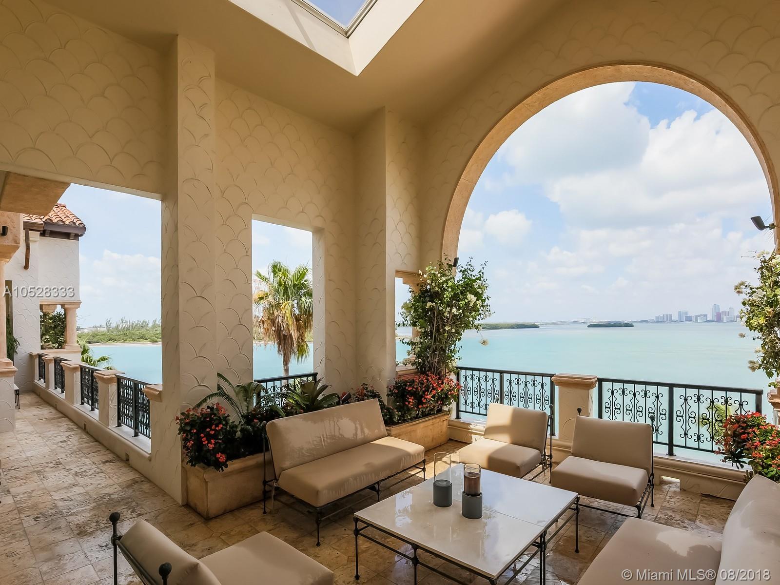 BAYVIEW AT FISHER ISL CON - Residential