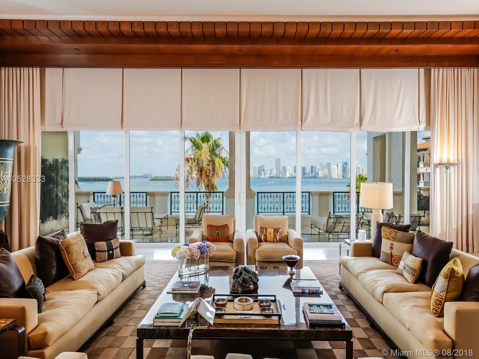 BAYVIEW AT FISHER ISL CON - Residential