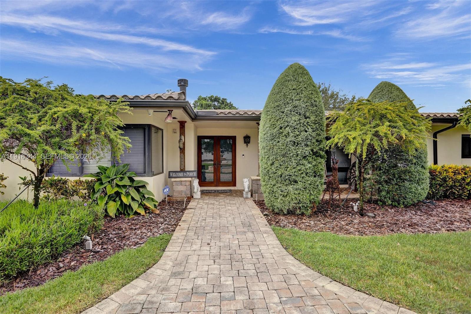 20 55 40 .87 AC W223.09FT - Residential