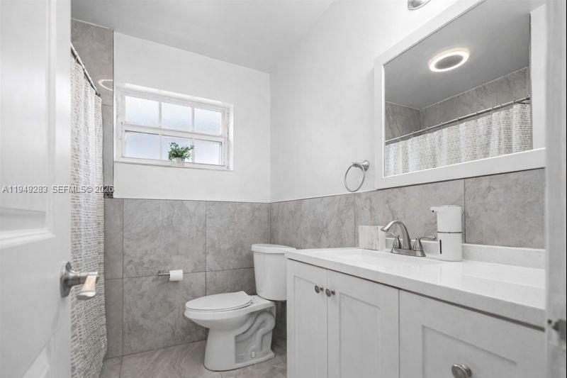 MIRAMAR PARK THIRD ADD - Residential