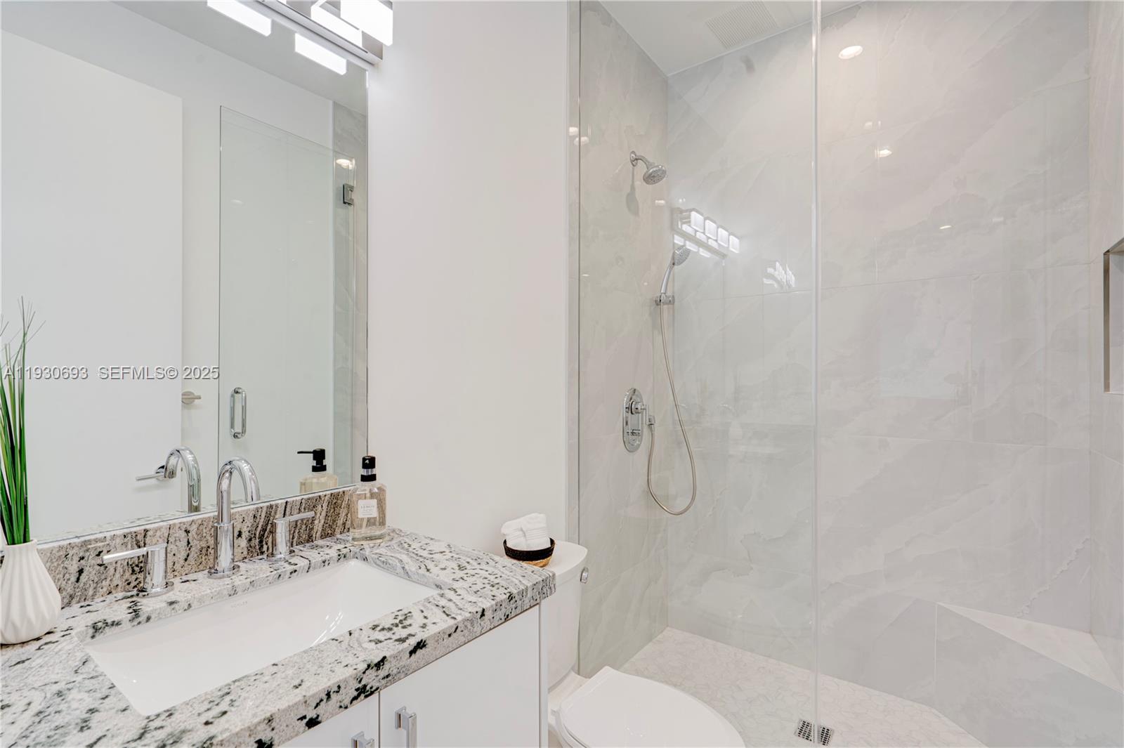 WASHBURNS 2ND ADDN - Residential Lease