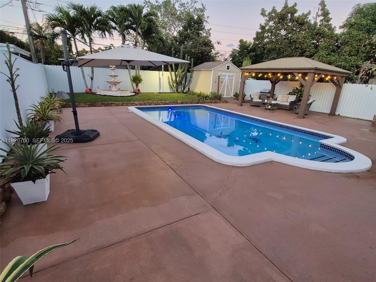 SUNKIST GROVE - Residential