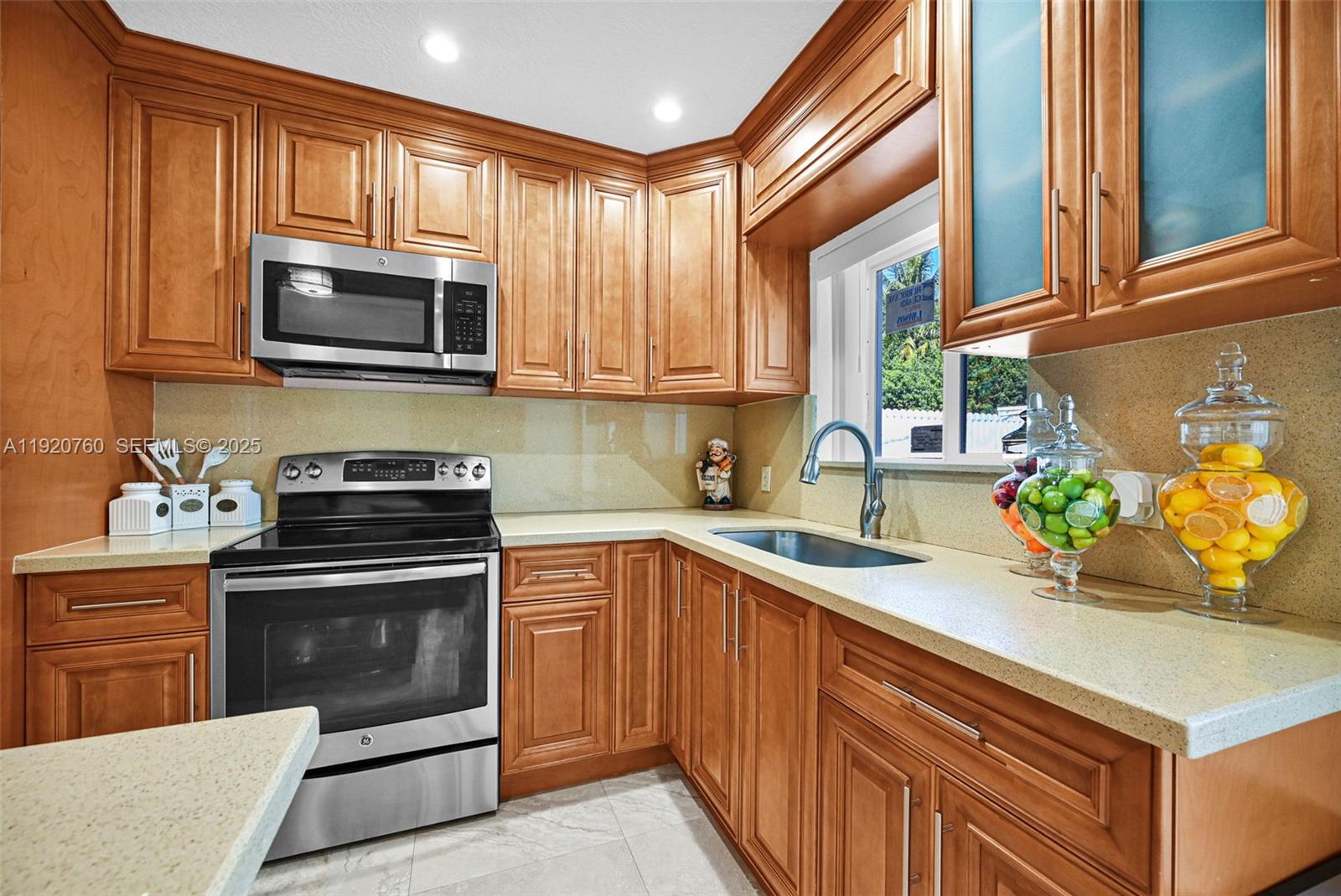 SUNKIST GROVE - Residential