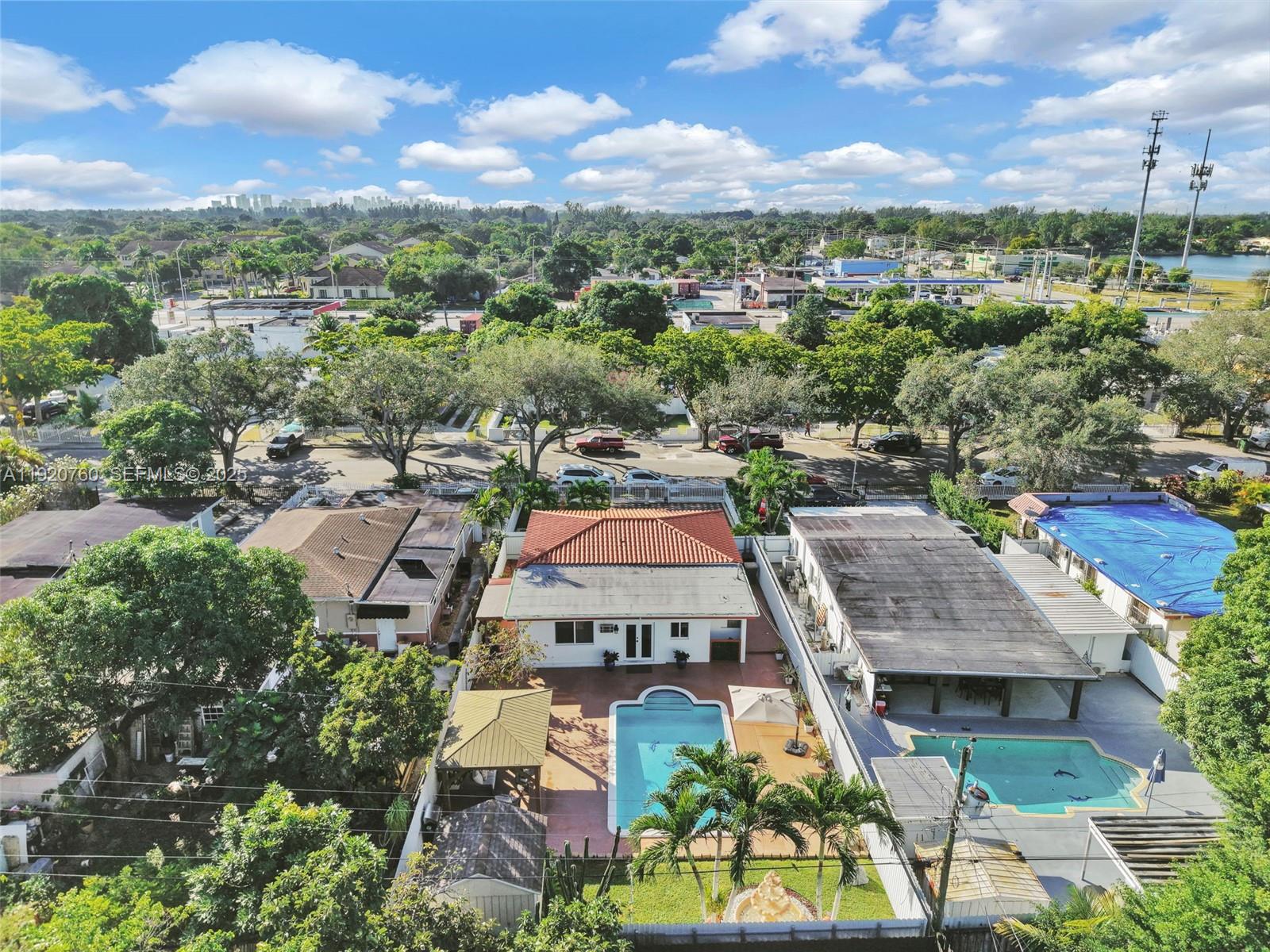 SUNKIST GROVE - Residential