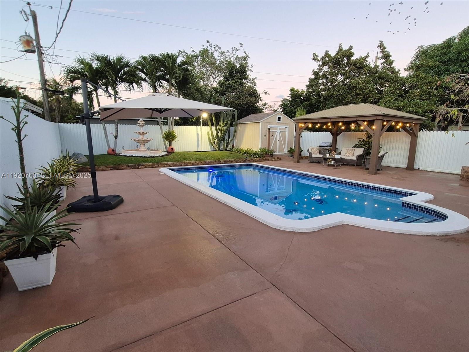 SUNKIST GROVE - Residential