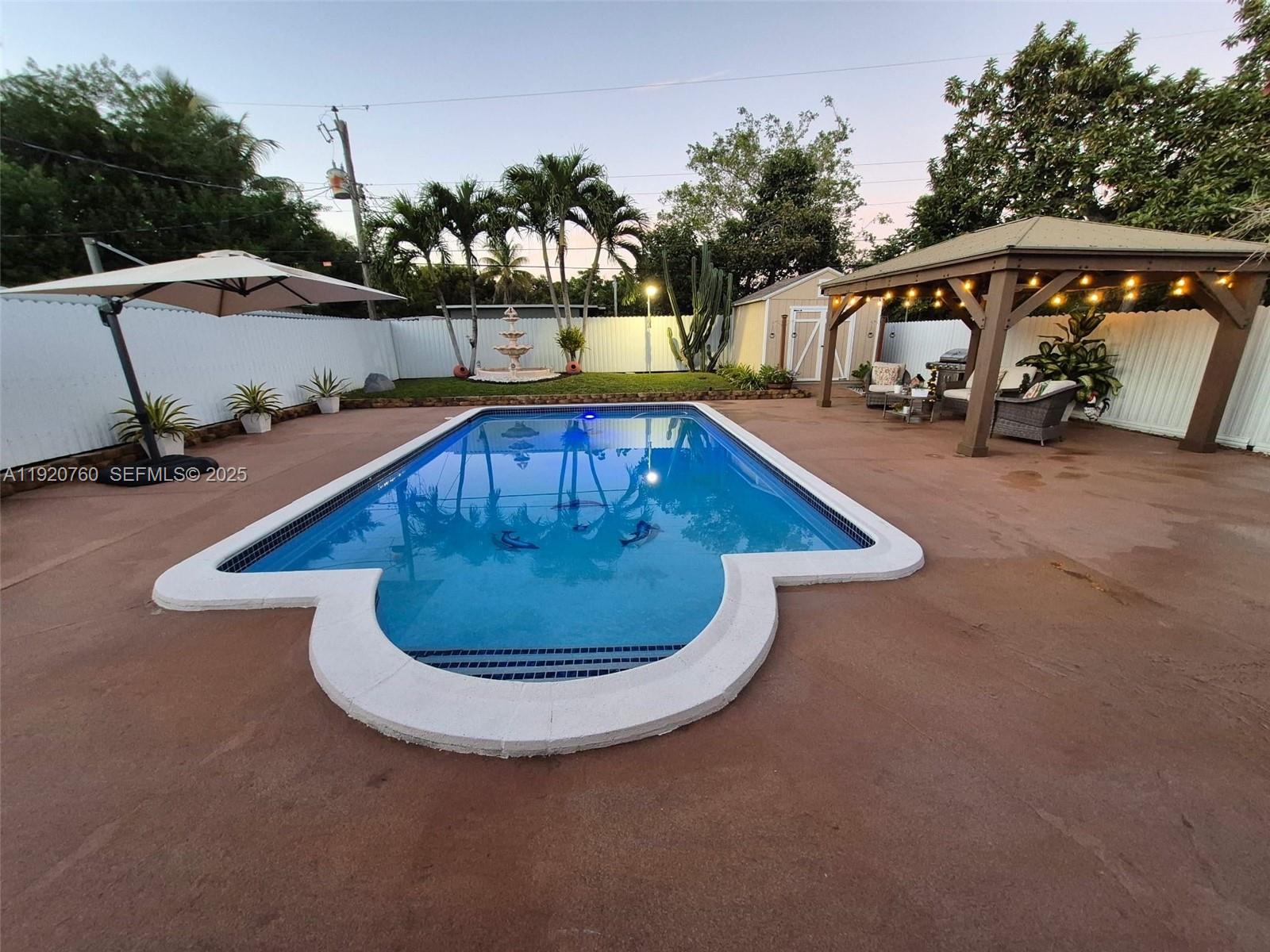 SUNKIST GROVE - Residential