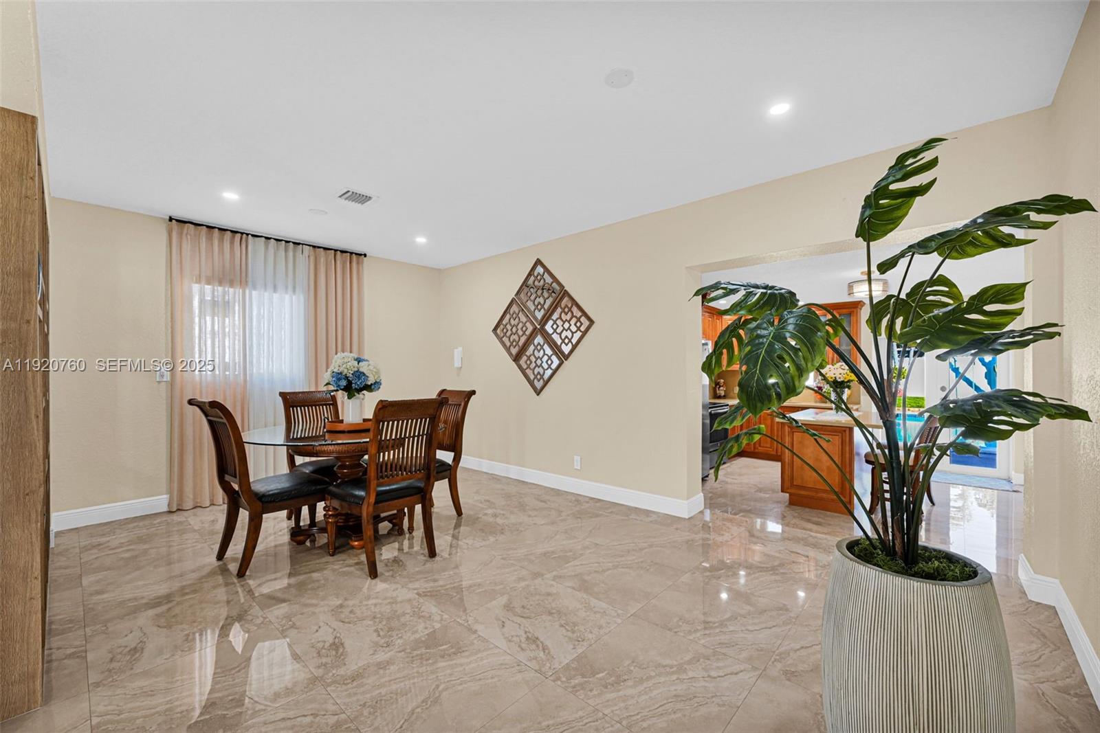 SUNKIST GROVE - Residential