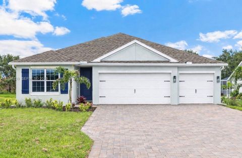 106 SE 23rd Pl Cape Coral FL 33990