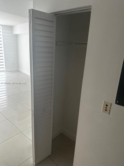 OPERA TOWER CONDO - Residential Lease