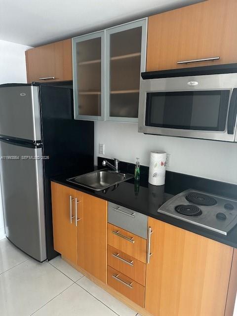 OPERA TOWER CONDO - Residential Lease