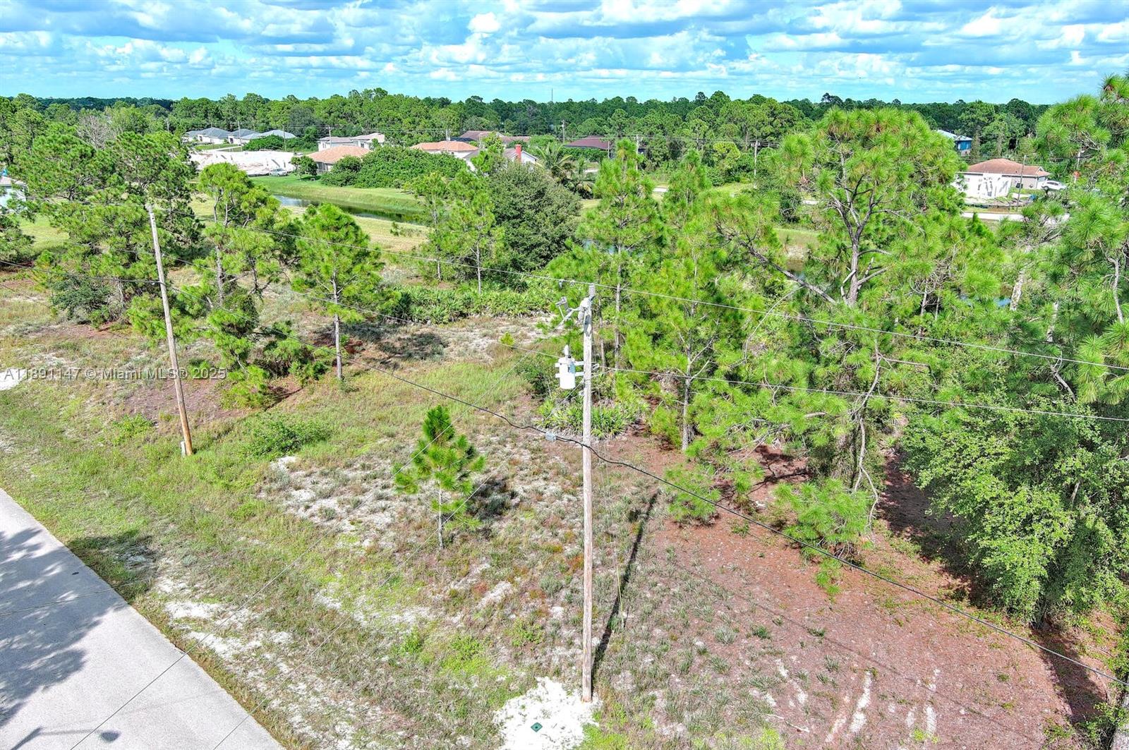 LEHIGH ACRES - Land