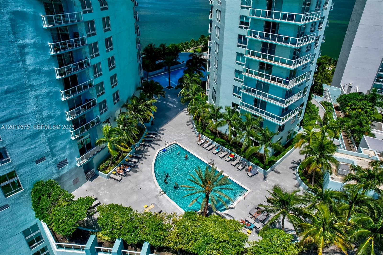 QUANTUM ON THE BAY CONDO - Residential
