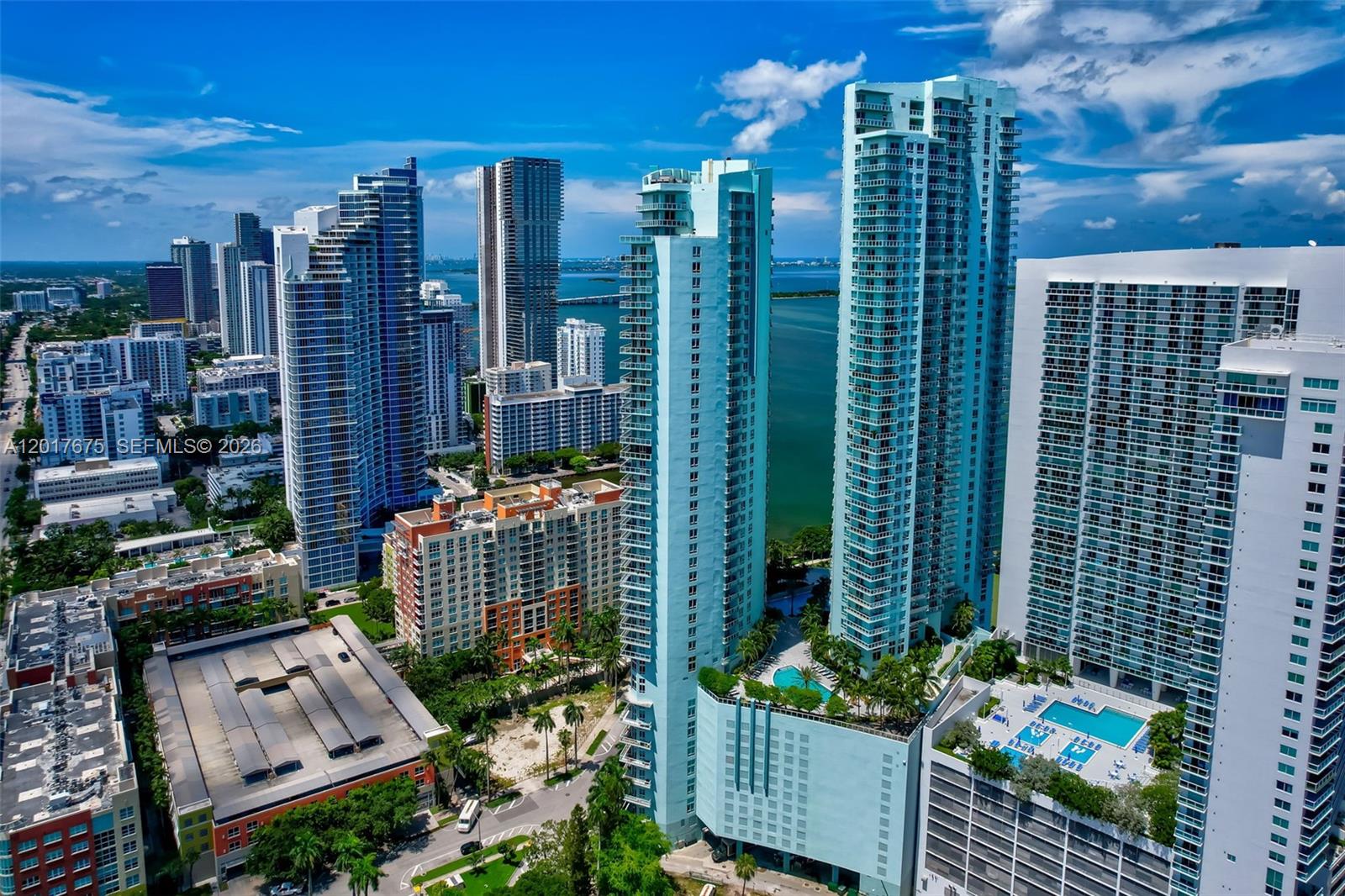 QUANTUM ON THE BAY CONDO - Residential