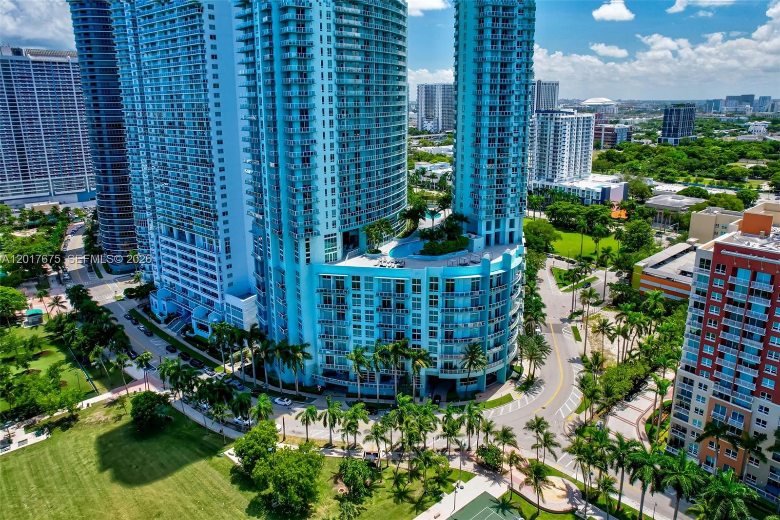 QUANTUM ON THE BAY CONDO - Residential