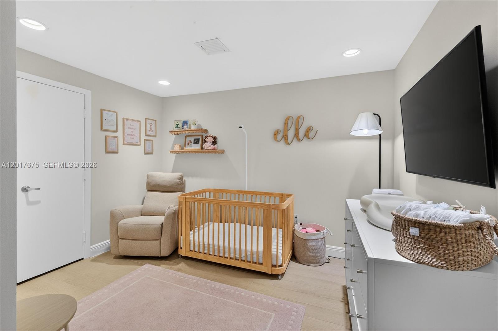 QUANTUM ON THE BAY CONDO - Residential