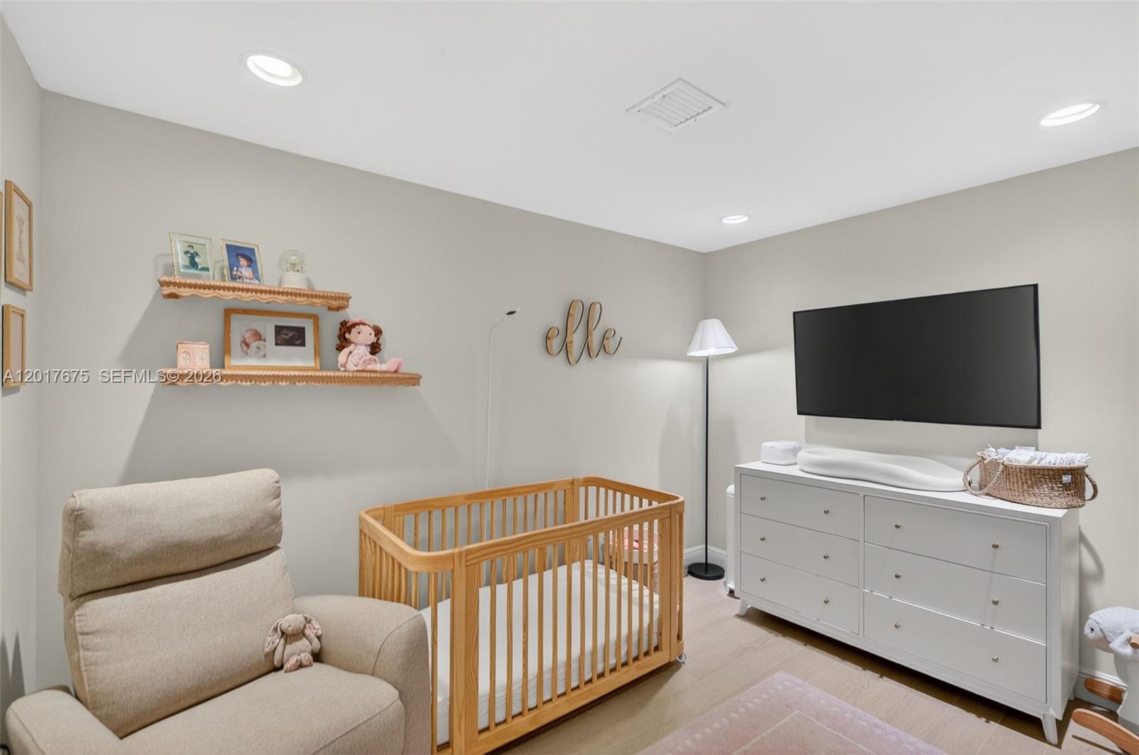 QUANTUM ON THE BAY CONDO - Residential