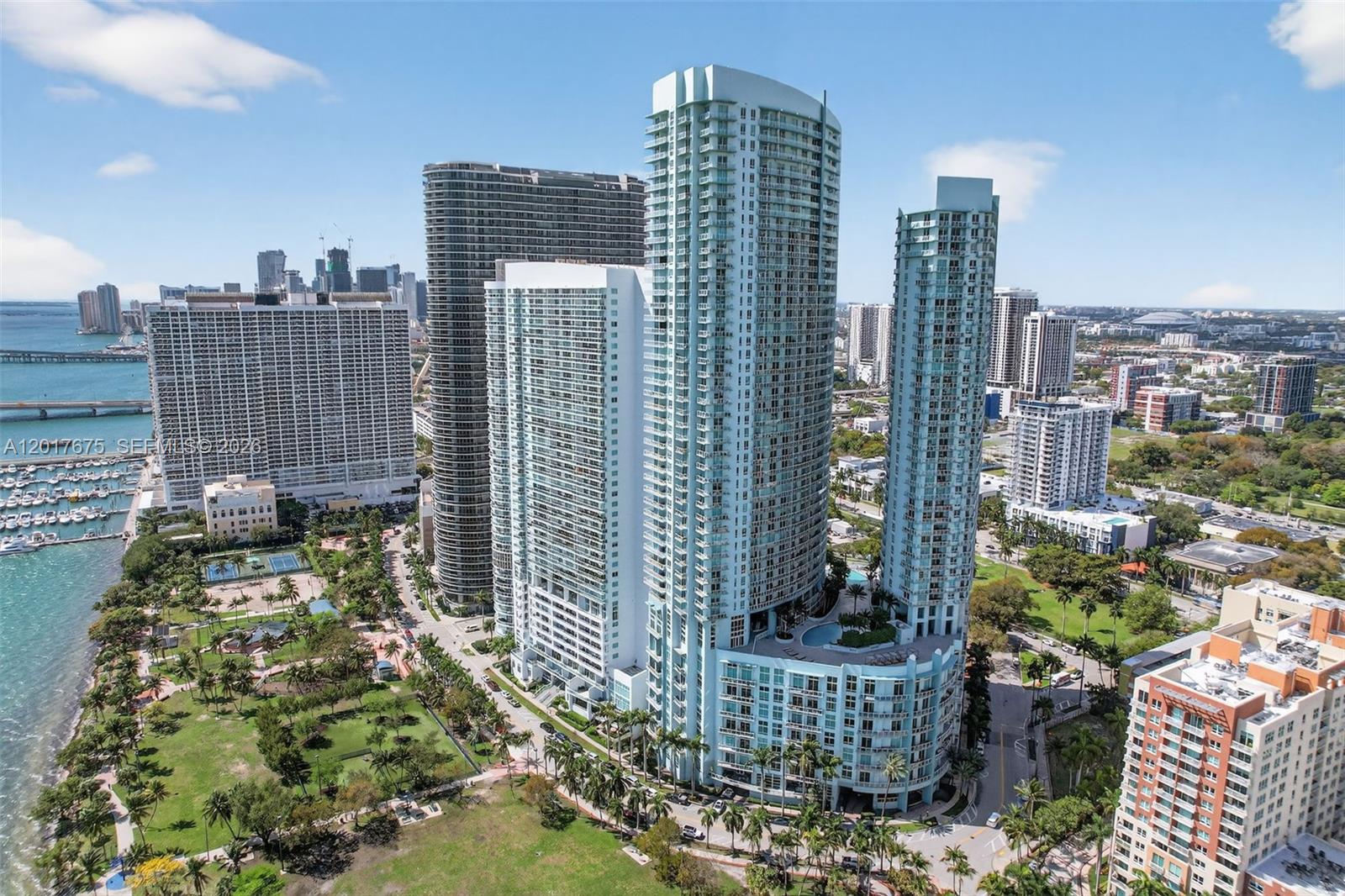 QUANTUM ON THE BAY CONDO - Residential