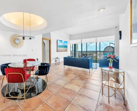 Tiny photo for Aventura, FL 33180 (MLS # A12006366)