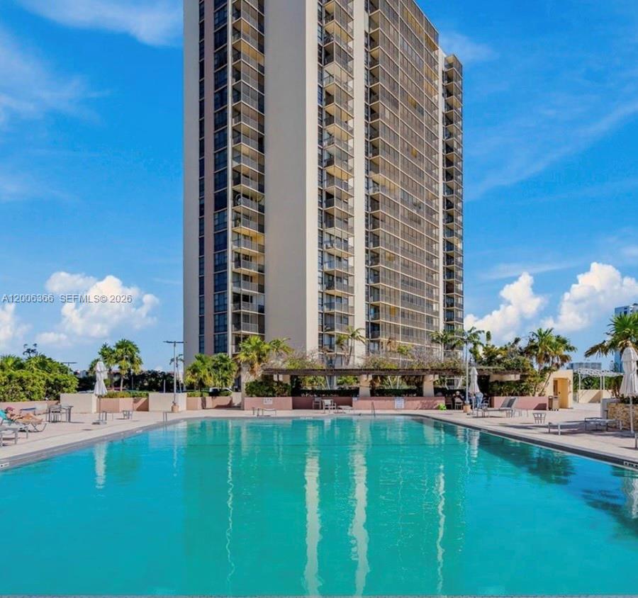 CORONADO CONDO- TOWER II - Residential