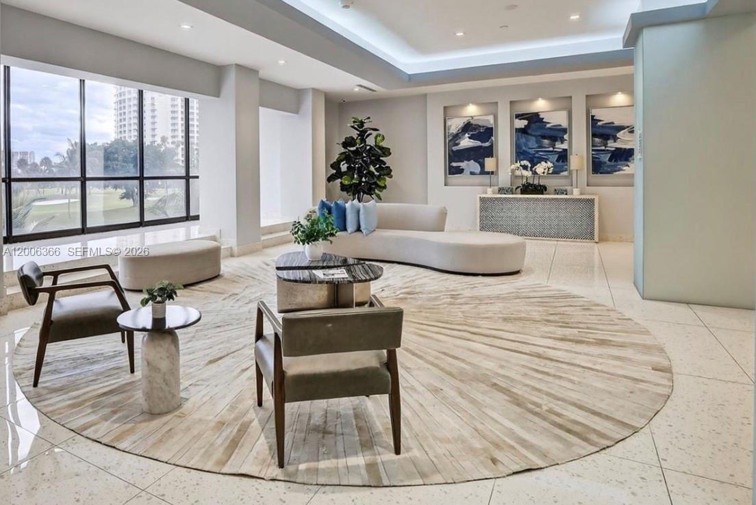 CORONADO CONDO- TOWER II - Residential