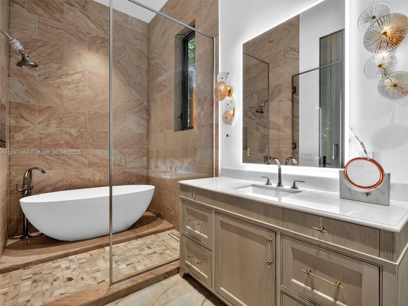 BISCAYNE PARK TERR - Residential