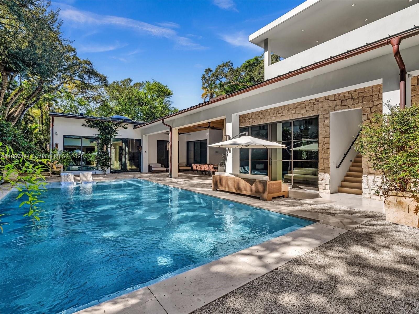 BISCAYNE PARK TERR - Residential