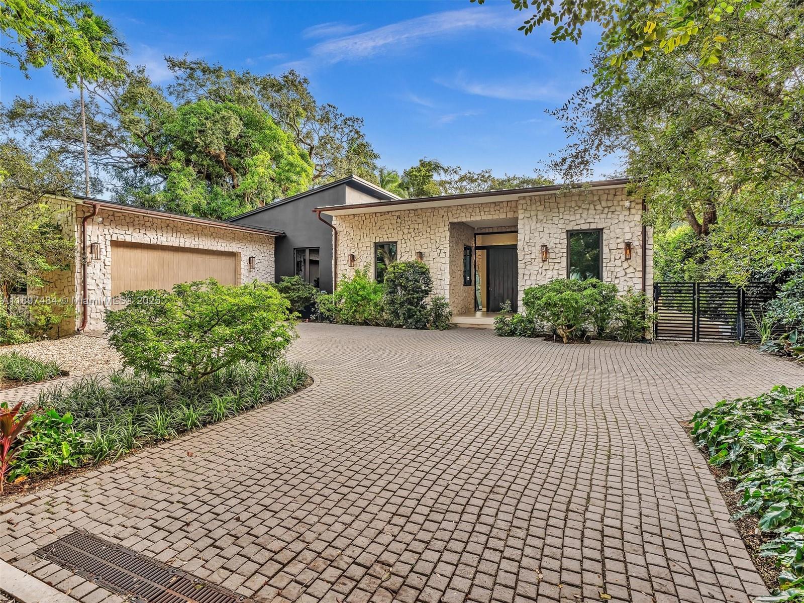 BISCAYNE PARK TERR - Residential