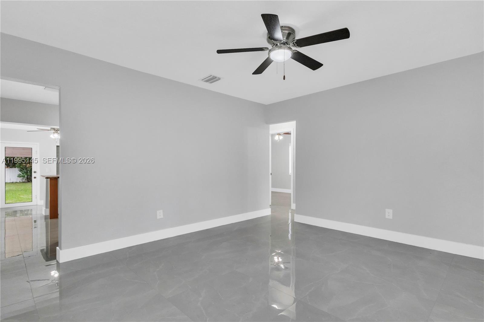 NARANJA NOOK - Residential Lease