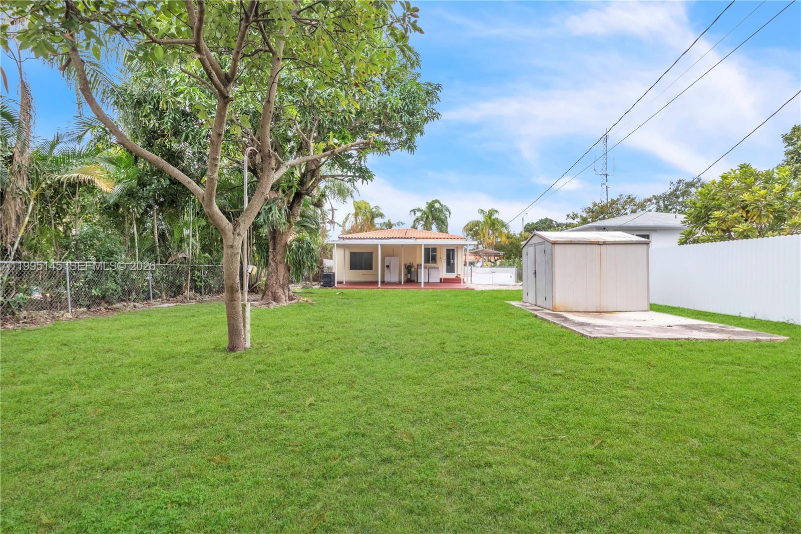 NARANJA NOOK - Residential Lease