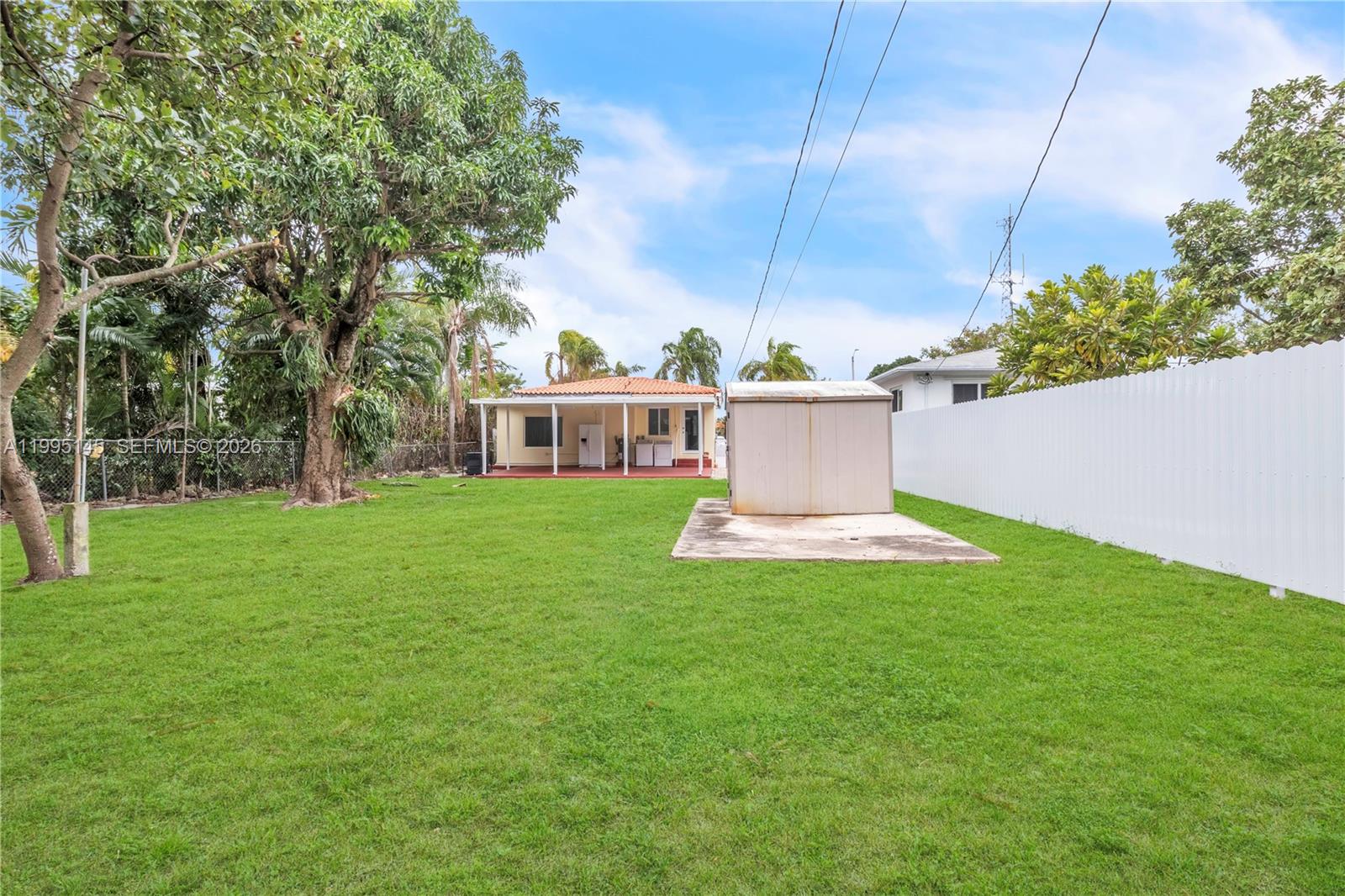 NARANJA NOOK - Residential Lease