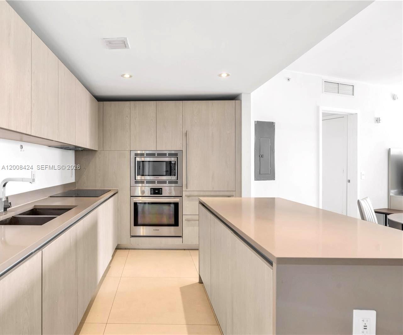 4111 S Ocean Dr 2303