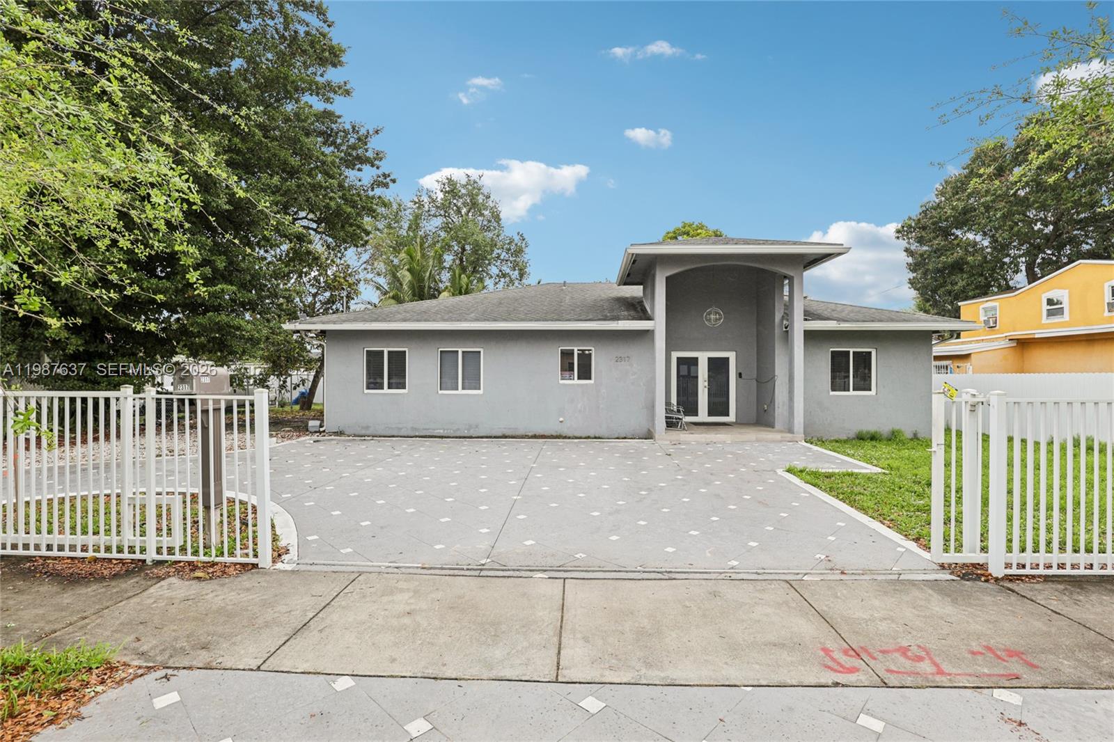 RICHLAND HEIGHTS - Residential