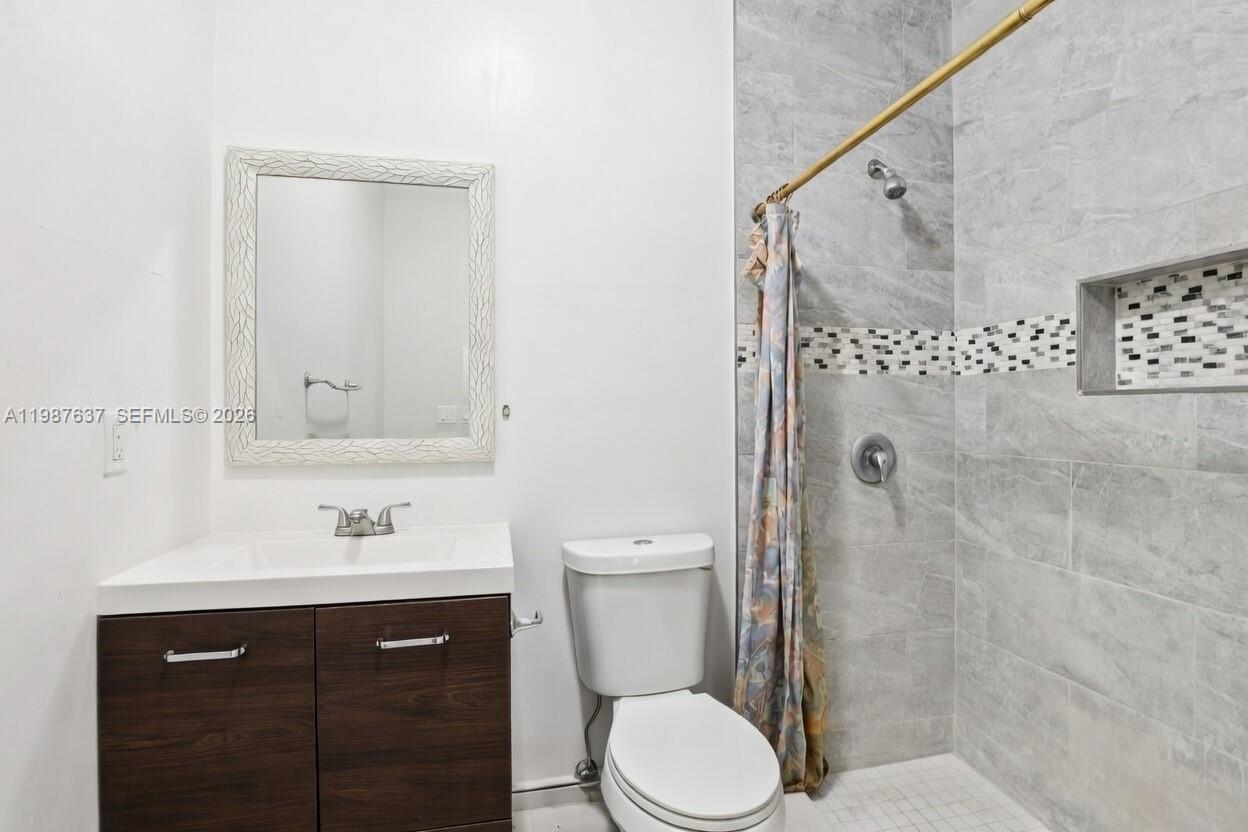 RICHLAND HEIGHTS - Residential